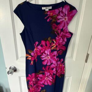 Wisp boatneck sleeveless sheath dress. Navy and pink floral. Size 4. Like new.
